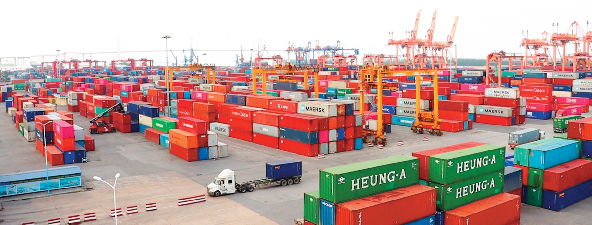 MEGASTORY: Phát triển hệ thống cảng biển đáp ứng xu thế hội nhập quốc tế