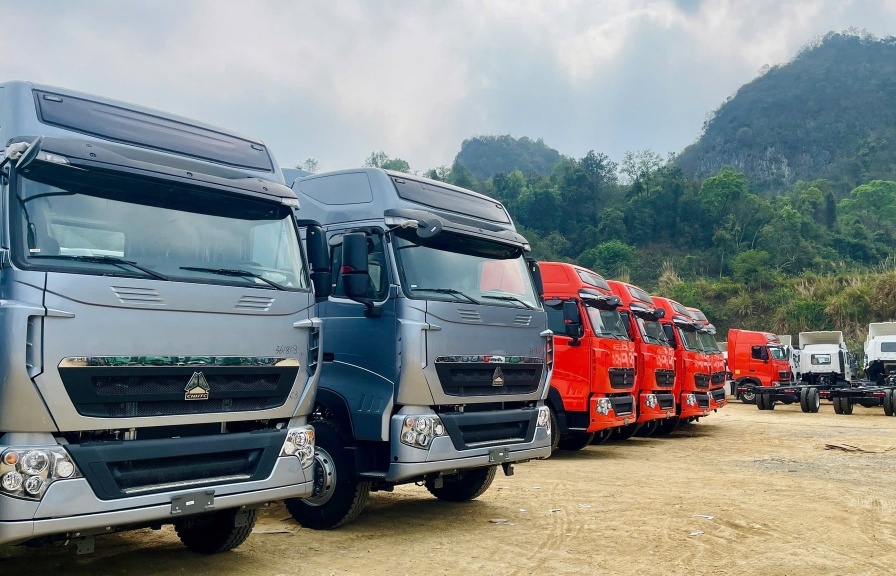 Chuyển nhượng xe ô tô tạm nhập khẩu miễn thuế