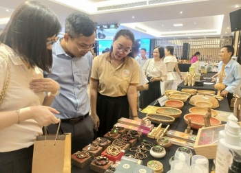 Hoàn thiện quy định xuất xứ hàng hóa, bảo vệ người tiêu dùng Việt