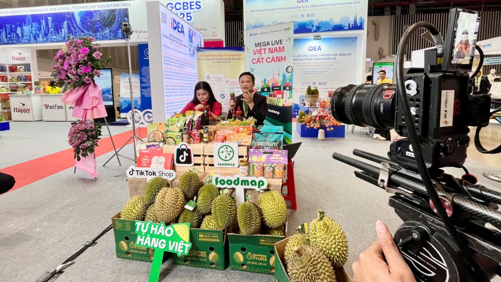 Siết trách nhiệm nền tảng, thúc đẩy thương mại điện tử xanh