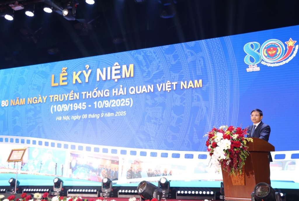 (PHOTO): Cục Hải quan long trọng tổ chức kỷ niệm 80 năm ngày truyền thống 10/9