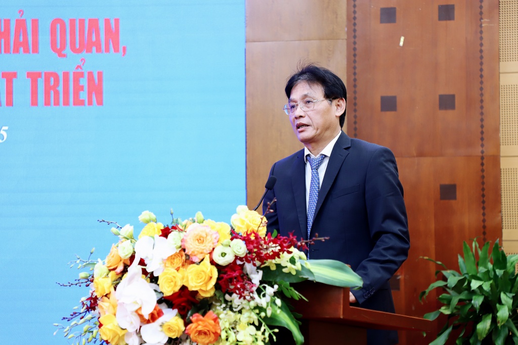 Chùm ảnh: Tọa đàm “Hoàn thiện chính sách thuế, hải quan, thúc đẩy doanh nghiệp phát triển”