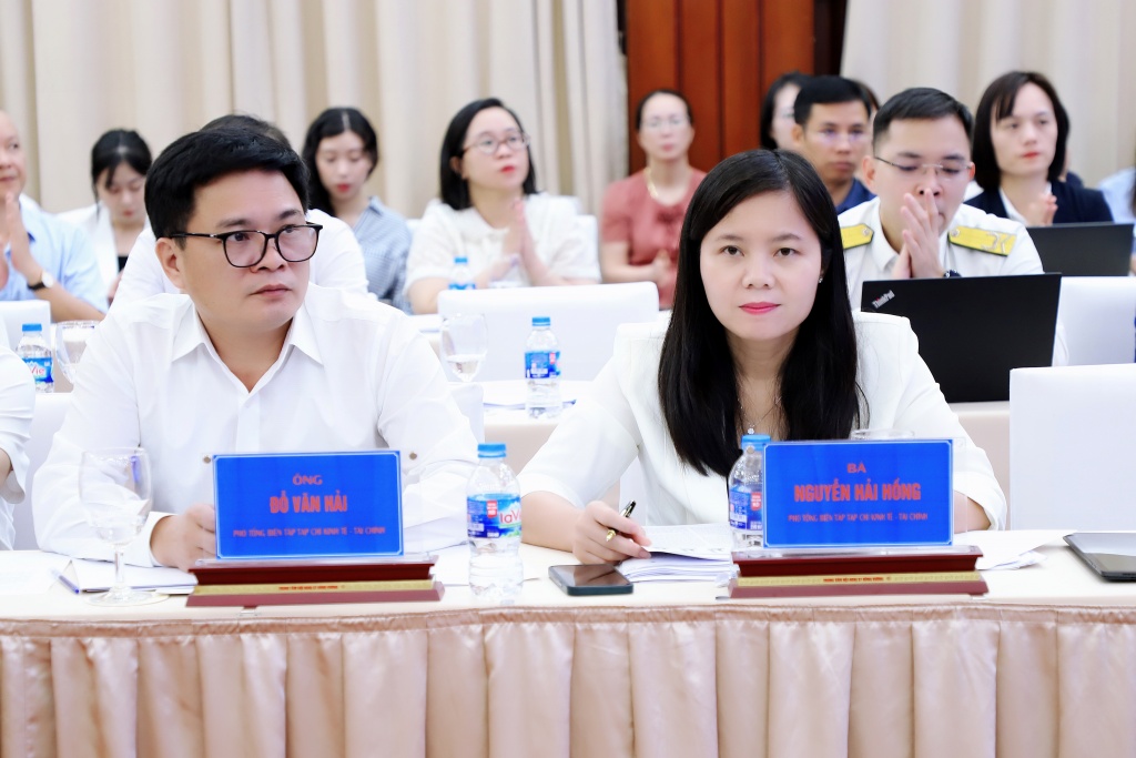 Chùm ảnh: Tọa đàm “Hoàn thiện chính sách thuế, hải quan, thúc đẩy doanh nghiệp phát triển”