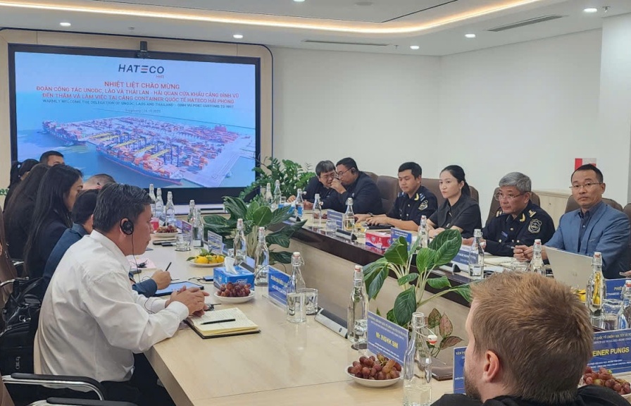 hai quan khu vuc iii lam viec voi co quan phong chong ma tuy va toi pham cua lien hop quoc