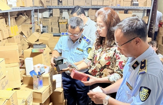 Hà Nội xử lý 4.263 vụ kinh doanh hàng giả, hàng nhái