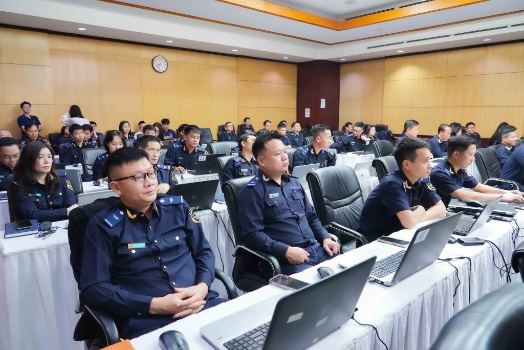 Hải quan bồi dưỡng chuyển đổi số và AI thực chiến cho công chức