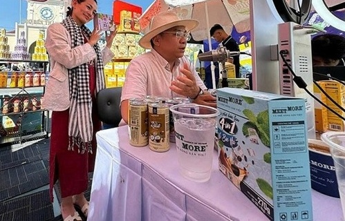 Chuyển đổi số: Đòn bẩy đưa hàng Việt vươn ra thế giới