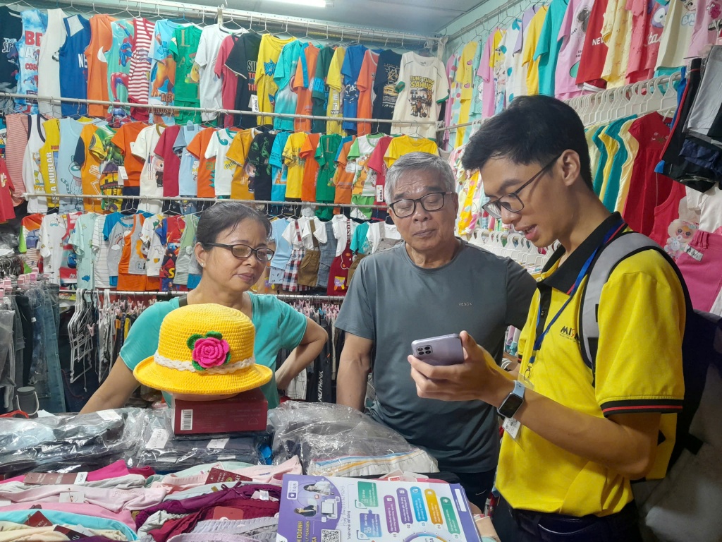 “Chuyển đổi lên doanh nghiệp không làm tăng gánh nặng thuế, mà mở rộng cơ hội phát triển”