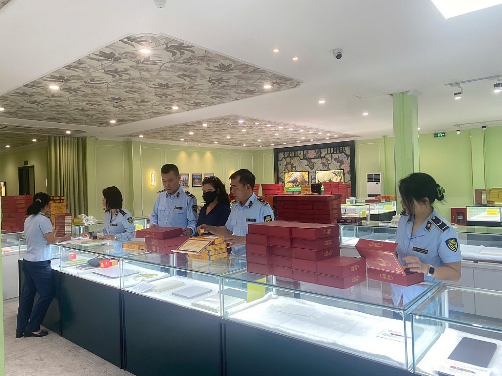 Quảng Ninh: Thu giữ lượng lớn hàng hoá nhập lậu, giả mạo nhãn hiệu hơn 2,6 tỷ đồng