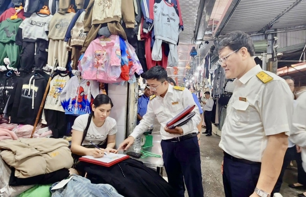 Hướng dẫn kế toán cho hộ kinh doanh theo hướng rõ ràng, phù hợp với quy mô doanh thu