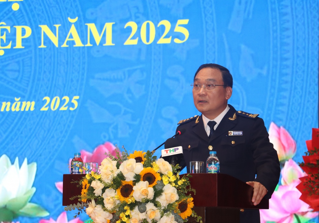 Hải quan khu vực III lấy người dân, doanh nghiệp làm trung tâm phục vụ