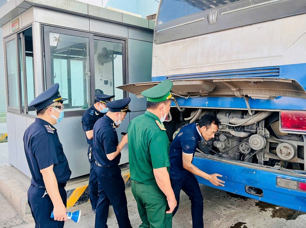 Đề xuất kéo dài thời gian làm việc tại cửa khẩu quốc tế La Lay, Quảng Trị