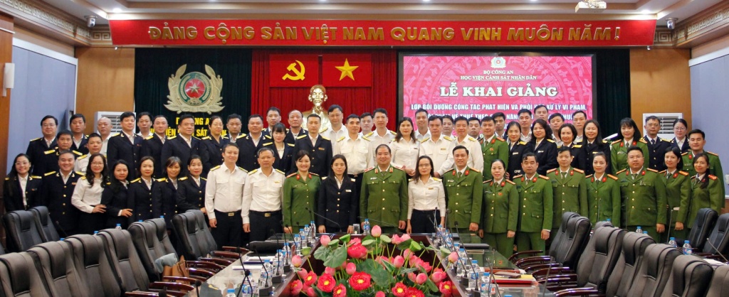 Bồi dưỡng nâng cao nghiệp vụ phát hiện, xử lý vi phạm về thuế