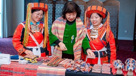 Nâng cao năng lực cạnh tranh cho doanh nghiệp do phụ nữ làm chủ