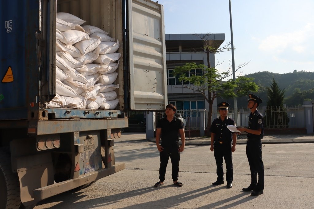 Podcast Hải quan Online tổng hợp tuần 5 tháng 12/2023 (từ ngày 25/12/2023 đến 31/12/2023)