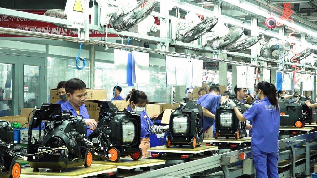 Tiếp tục nới chính sách tài khóa: Hàng nghìn tỷ đồng phí, lệ phí sắp được giảm.