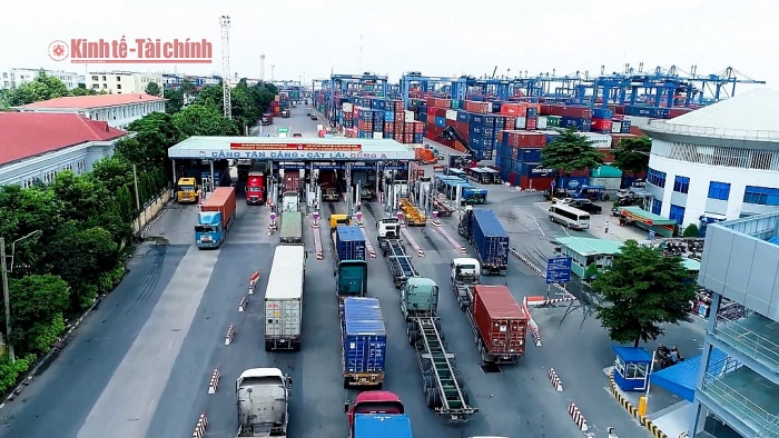 Xuất nhập khẩu qua cảng Cát Lái: Doanh nghiệp cần lưu ý gì