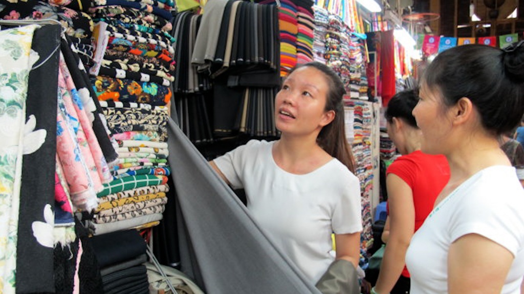 PODCAST: Hộ kinh doanh cần “lớn lên” để tồn tại