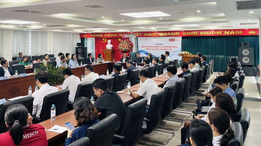 VIDEO: Tọa đàm “Bảo vệ doanh nghiệp và người tiêu dùng trước nạn hàng giả, hàng lậu”