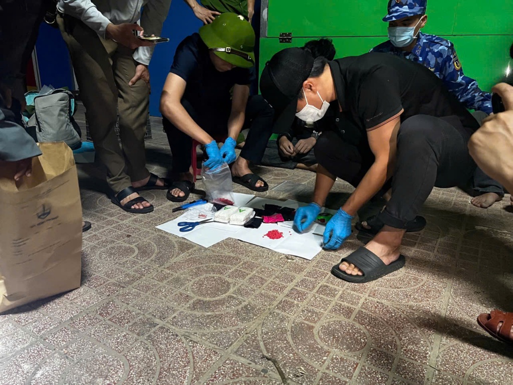 VIDEO: Hải quan khu vực IX bắt giữ nhiều vụ vận chuyển ma túy trong quý III